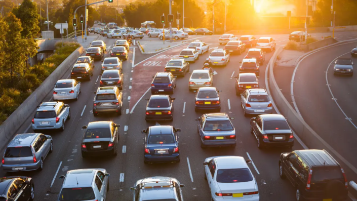 Long Commute To Work (1)